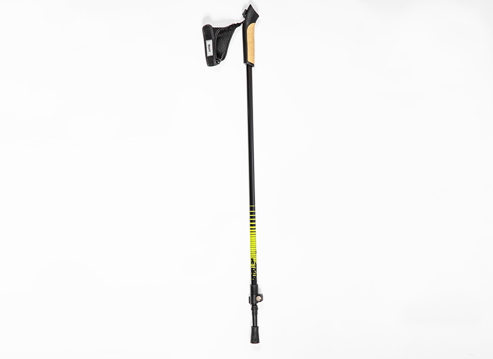 How to use trekking poles correctly